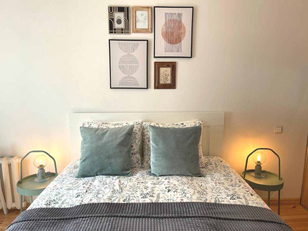 Cozy Home Matisa Apartment, Free Parking, Self Check-In Riga Bagian luar foto